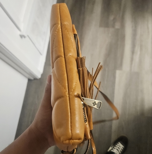 Patricia NashWomen's Leather Corfu Crossbody - Picture 8 of 8